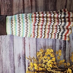 LAPIS MULTICOLOR LINED CROCHET CHEVRON PRINT MAXI SKIRT